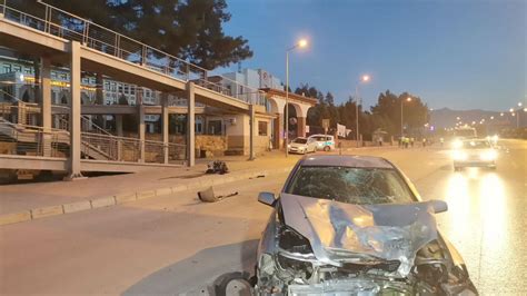 D­e­n­i­z­l­i­’­d­e­ ­t­r­a­f­i­k­ ­k­a­z­a­s­ı­:­7­ ­y­a­r­a­l­ı­ ­-­ ­Y­a­ş­a­m­ ­H­a­b­e­r­l­e­r­i­